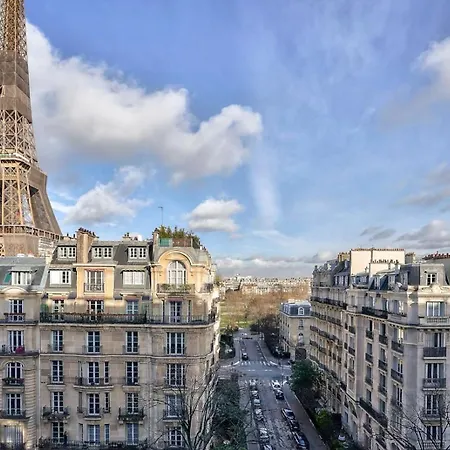 Magnifique 80 M2 Face Tour Eiffel Apartment